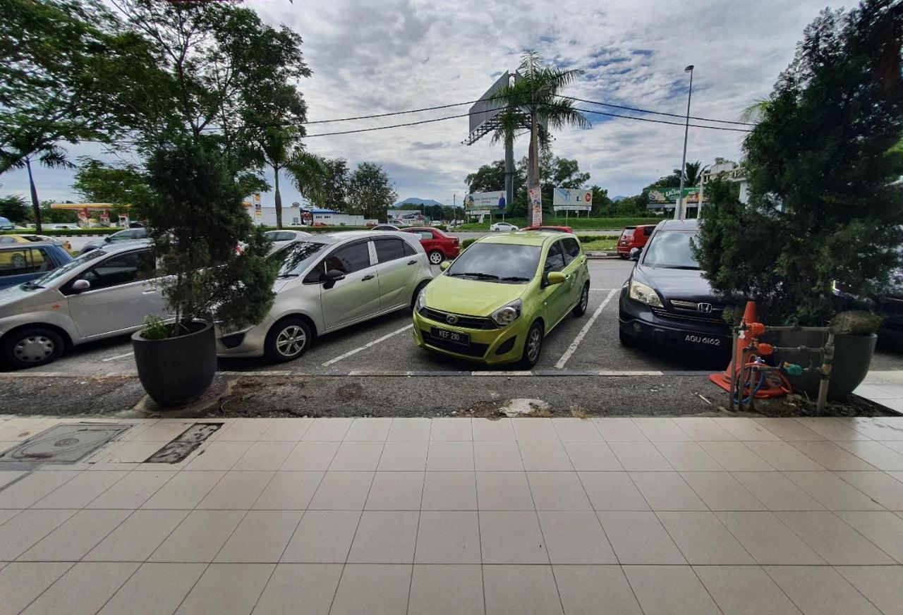 Highway Budget Hotel Ipoh Kültér fotó